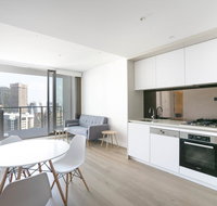 Modern Apartment in Darling Harbour - Sydneys Hotel