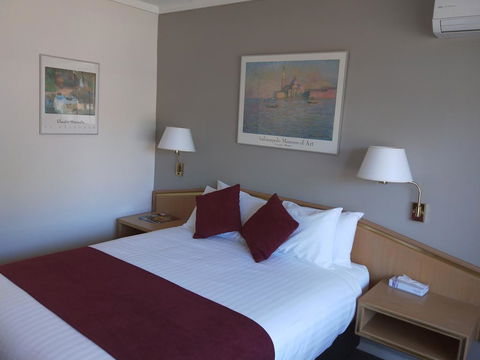 Moe Parklands Motel - Sydneys Hotel 1