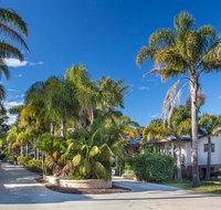 Mollymook Caravan Park - Sydneys Hotel
