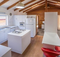 Mollymook Fantastic Holiday House - Sydneys Hotel