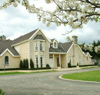 Montfort Manor - Sydneys Hotel
