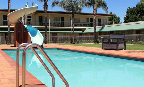 Motel Riverina - Sydneys Hotel 2