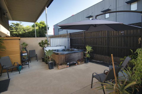 Mount Gravatt Guesthouse - Sydneys Hotel 2