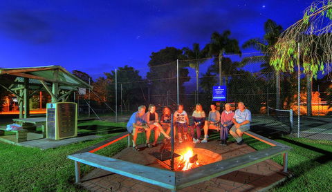 Mountain View Resort - Sydneys Hotel 1