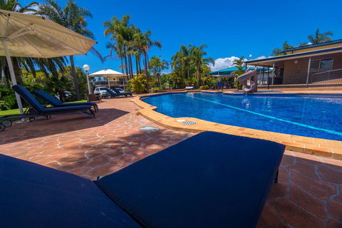 Mountain View Resort - Sydneys Hotel 3
