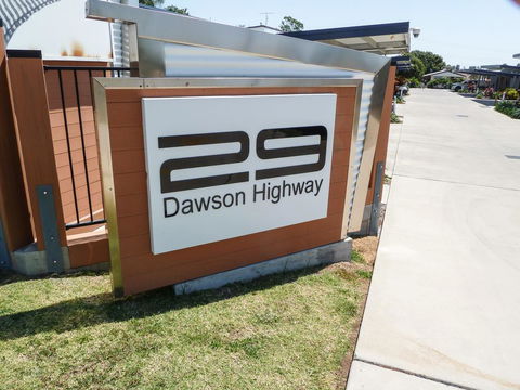 Moura Meridian Motel - Sydneys Hotel 3