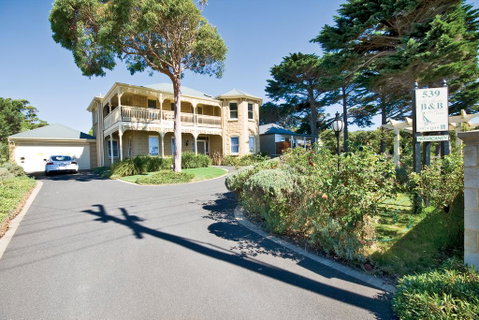 Mt.Martha Guesthouse By The Sea - Sydneys Hotel 0