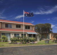 Mudgee Valley Park - Sydneys Hotel