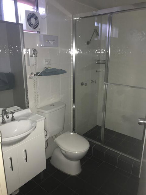 Narellan Motor Inn - Sydneys Hotel 3
