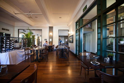 Captain Stirling Hotel - Sydneys Hotel 44