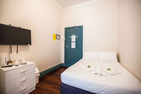 Captain Stirling Hotel - Sydneys Hotel 33