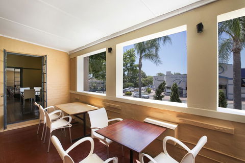 Captain Stirling Hotel - Sydneys Hotel 14