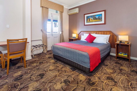 Quality Hotel Bayswater - Sydneys Hotel 11