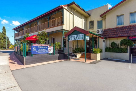 Quality Hotel Bayswater - Sydneys Hotel 0