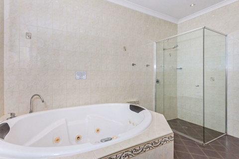 Quality Hotel Bayswater - Sydneys Hotel 20