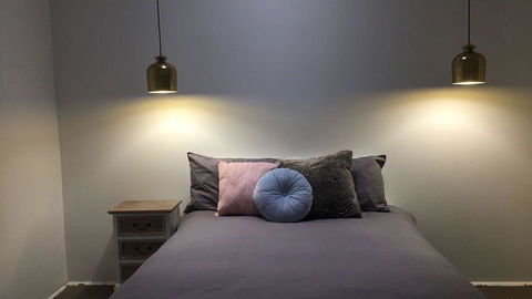 Capel Short-Stay Accommodation - Sydneys Hotel 11
