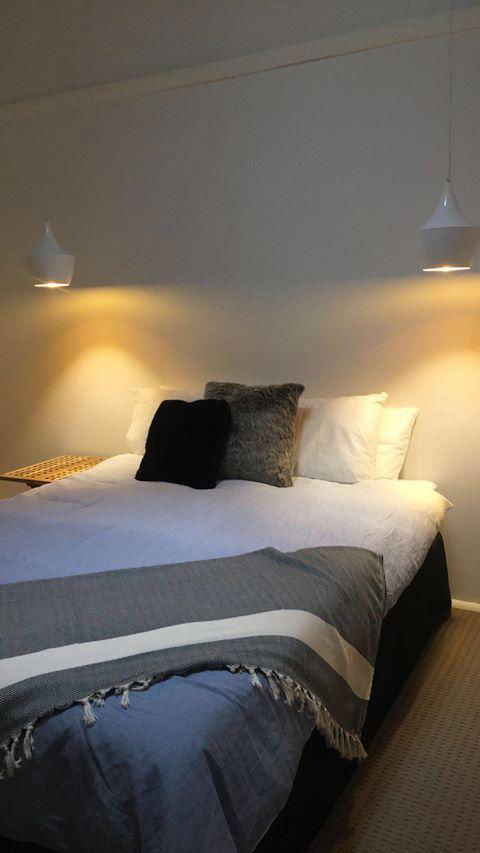 Capel Short-Stay Accommodation - Sydneys Hotel 0