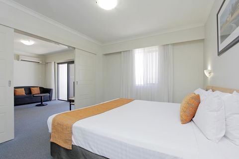 Quality Resort Sorrento Beach - Sydneys Hotel 21