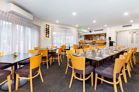 Quality Resort Sorrento Beach - Sydneys Hotel 10