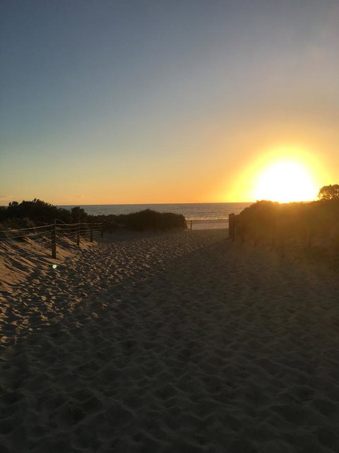 Dunes Scarborough Beach - Sydneys Hotel 12