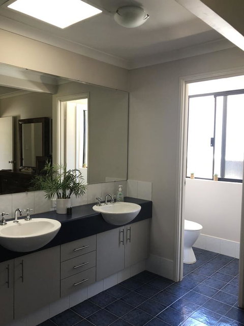 BeachHideaway@Scarborough - Sydneys Hotel 5