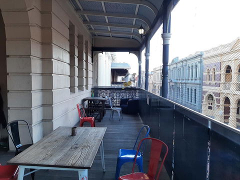 Fremantle Beach Backpackers - Sydneys Hotel 37