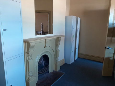 Fremantle Beach Backpackers - Sydneys Hotel 28