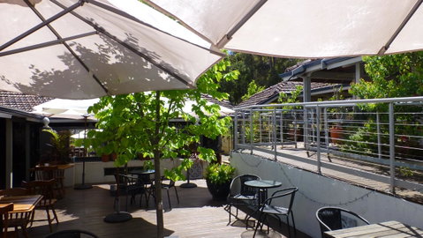 Bridgetown Valley Lodge - Sydneys Hotel 12