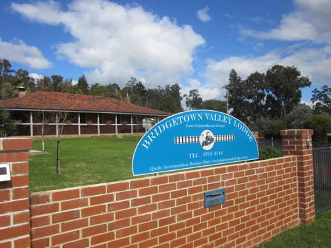 Bridgetown Valley Lodge - Sydneys Hotel 39