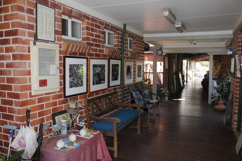 Bridgetown Valley Lodge - Sydneys Hotel 20