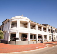 Cottesloe Beach Hotel - Sydneys Hotel