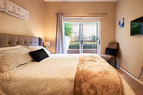 Sorrento Beach Manor - Sydneys Hotel 20