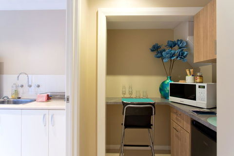 Sorrento Beach Manor - Sydneys Hotel 24