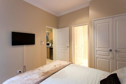 Sorrento Beach Manor - Sydneys Hotel 26