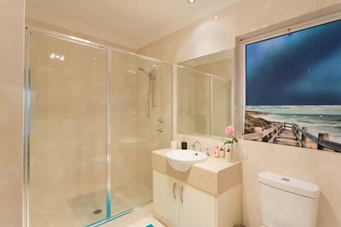 Sorrento Beach Manor - Sydneys Hotel 21