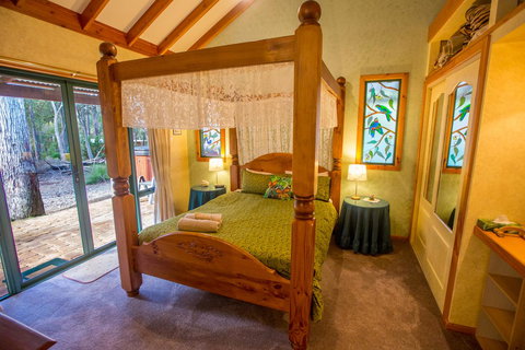 Yelverton Brook Conservation Sanctuary - Sydneys Hotel 16