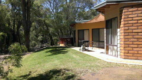Yelverton Brook Conservation Sanctuary - Sydneys Hotel 3
