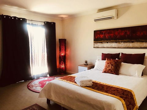 Swan Valley Rest Cottage - Sydneys Hotel 4