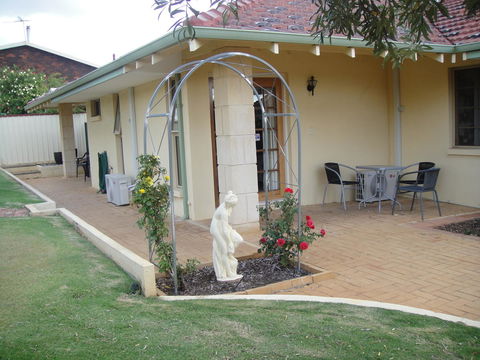 Armadale Cottage Bed & Breakfast - Sydneys Hotel 35