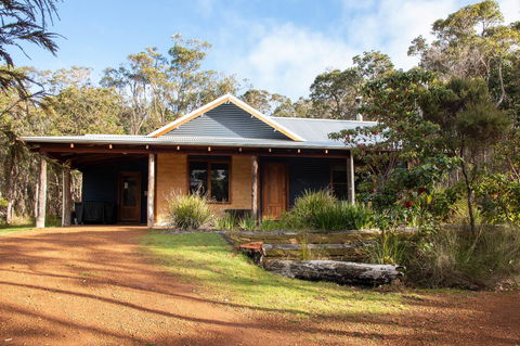 Denmark Forest Retreat - Sydneys Hotel 43