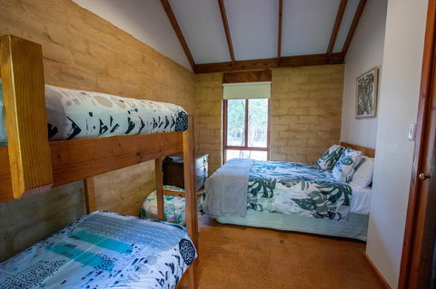 Denmark Forest Retreat - Sydneys Hotel 9