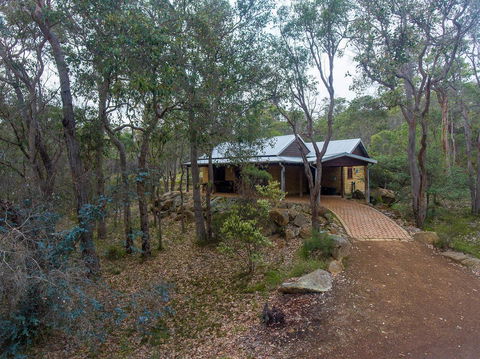 Denmark Forest Retreat - Sydneys Hotel 28