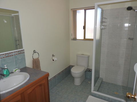 The Royal Dolphin Bed & Breakfast Safety Bay - Sydneys Hotel 17
