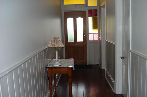 Bluebird Cottage - Sydneys Hotel 13