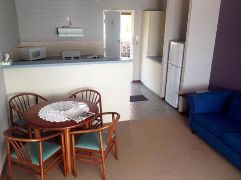 Bremer Bay Resort - Sydneys Hotel 4