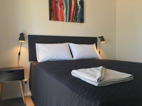 Jurien Bay Tourist Park - Sydneys Hotel 26