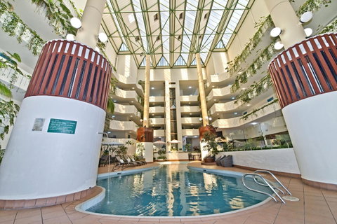 Atrium Hotel Mandurah - Sydneys Hotel 0