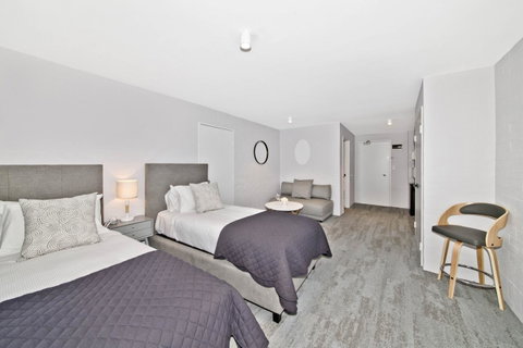 Atrium Hotel Mandurah - Sydneys Hotel 33