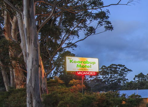 The Koorabup Motel - Sydneys Hotel 14