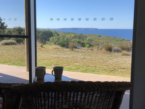 Bremer Bay B&B - Sydneys Hotel 2